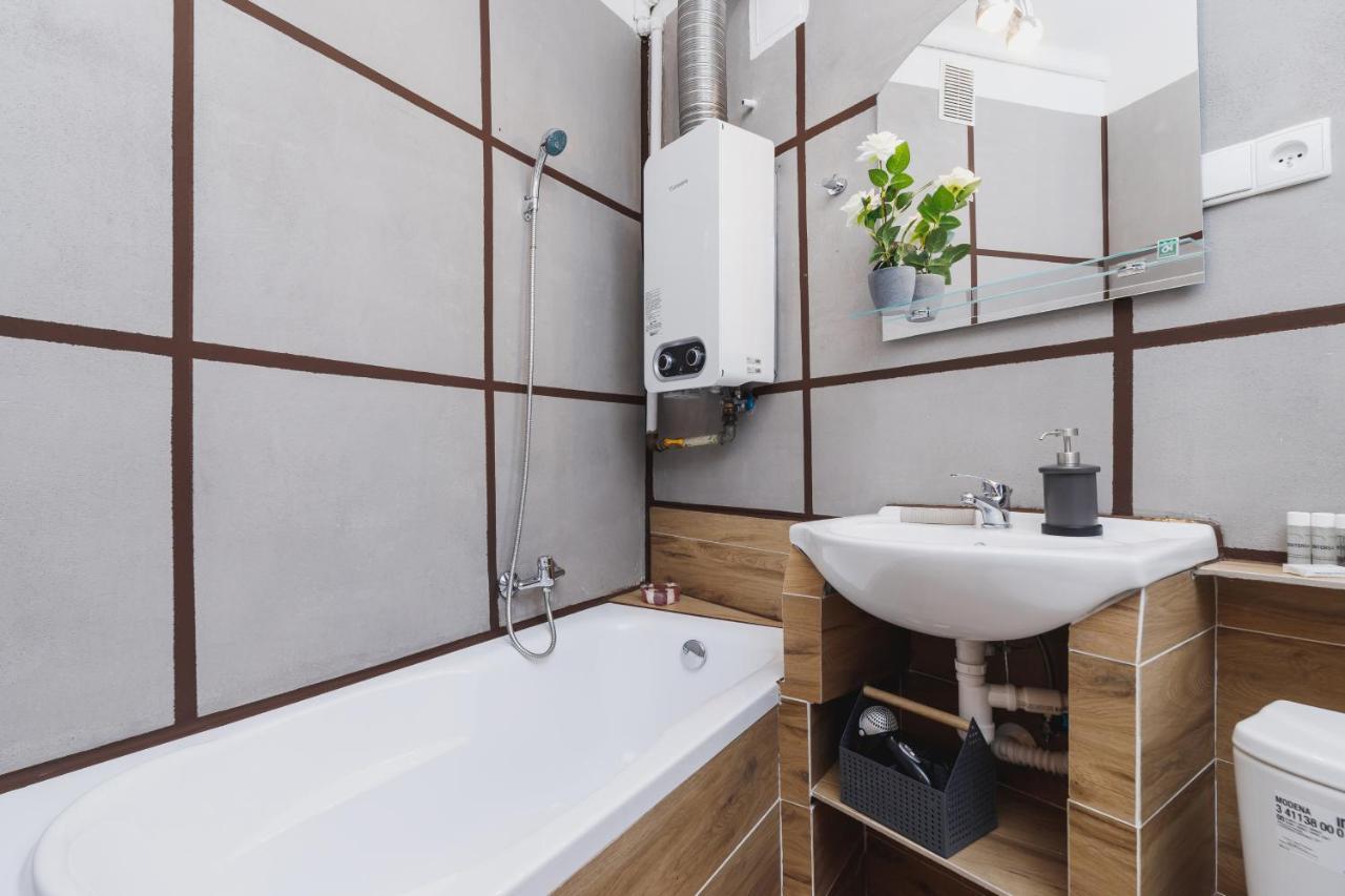 Cracow Chopina By Renters *